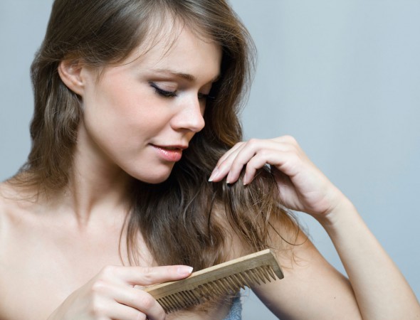 Astuces Comment éviter la chute des cheveux