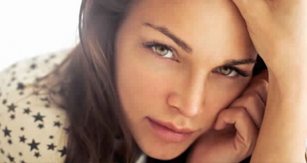 Des astuces maquillage à faire à la maison